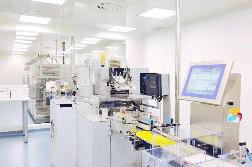 PC的攝像頭模組、電容屏連署部位、按鈕部位、光驅(qū)感應磁頭、接收天線等部位，均有FPC電路板的影子